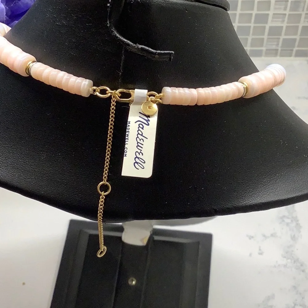 Mother-of-Pearl Beaded Necklace
MADEWELL NEW - Picture 3 of 5
